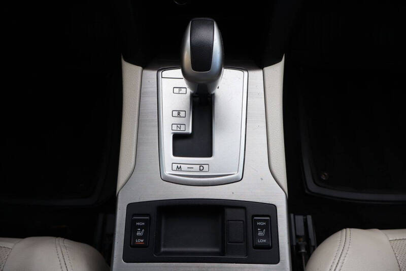 2011 Subaru Outback 2.5i Limited