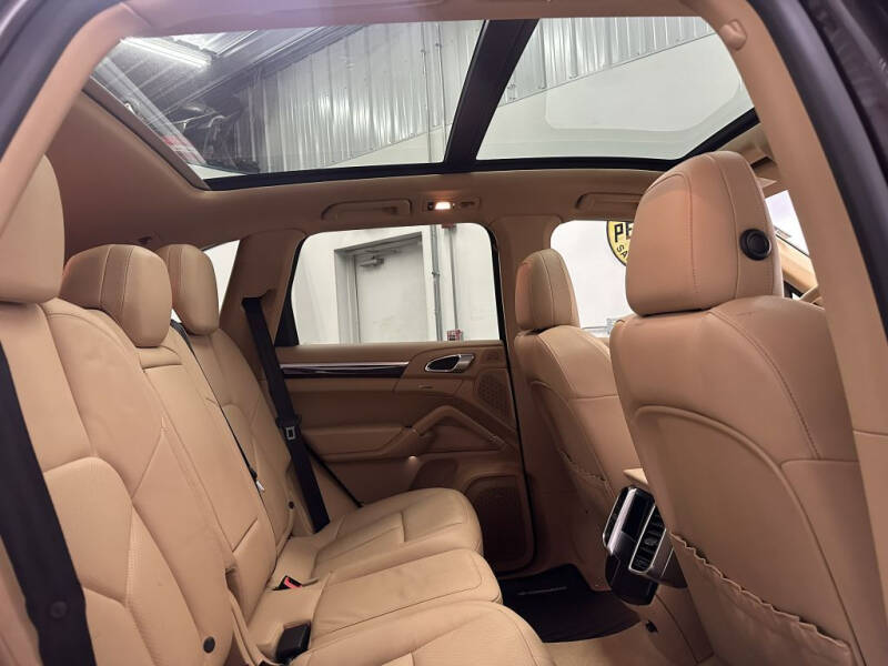 2014 Porsche Cayenne
