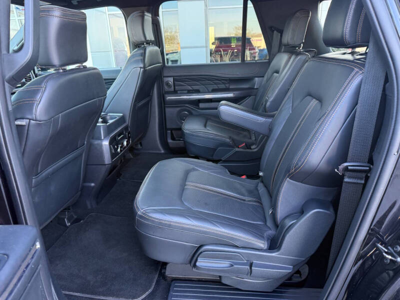 2023 Ford Expedition MAX Platinum