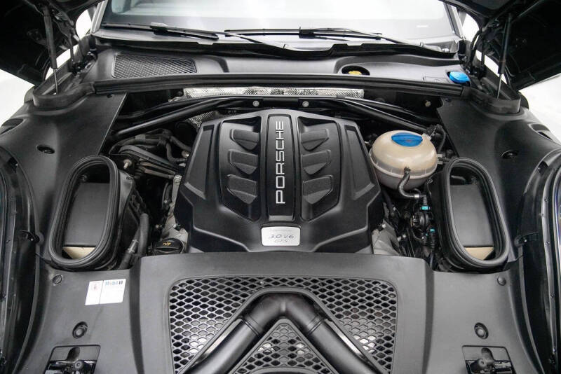 2017 Porsche Macan GTS