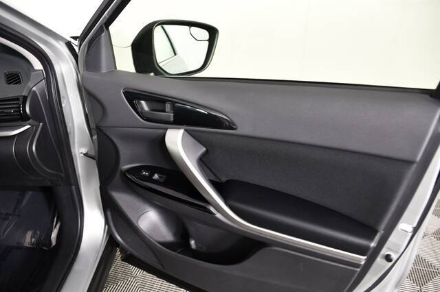 2024 Mitsubishi Eclipse Cross LE