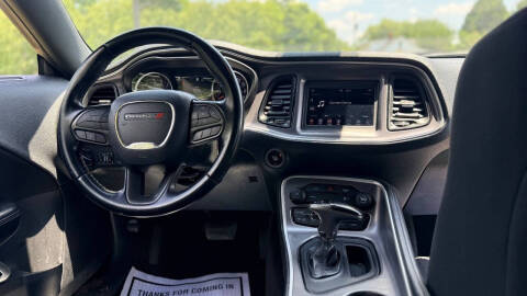 2020 Dodge Challenger SXT