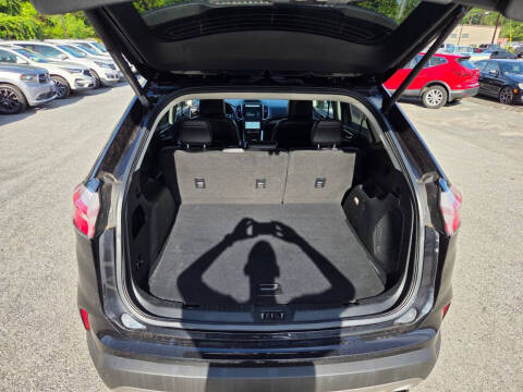 2021 Ford Edge Titanium