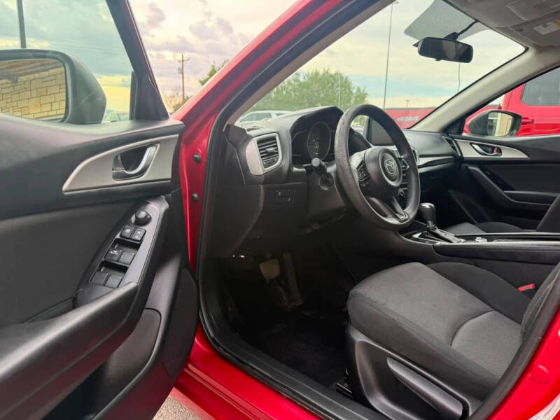 2017 Mazda MAZDA3 Sport
