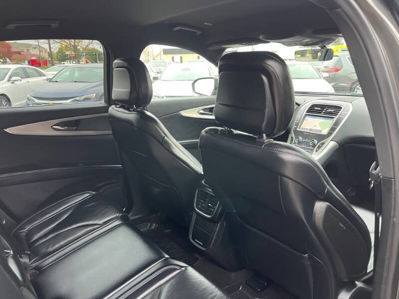 2020 Lincoln Nautilus Standard