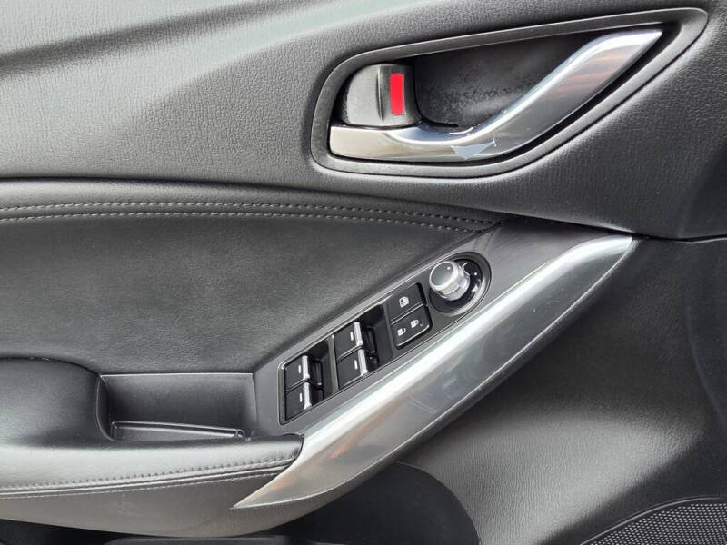 2017 Mazda MAZDA6