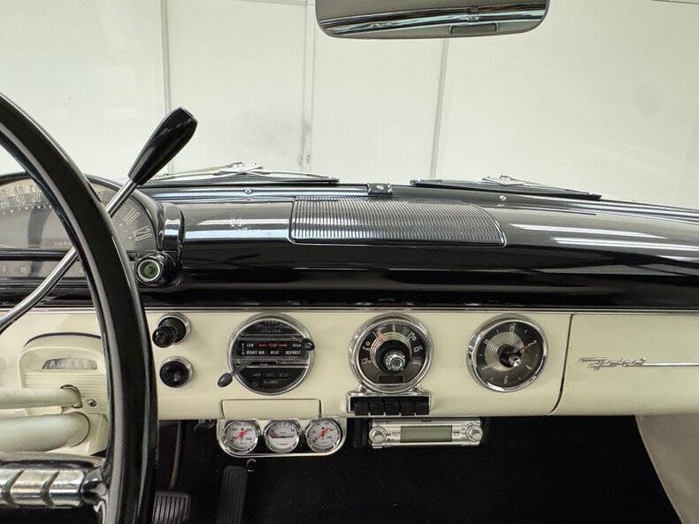 1955 Ford Fairlane