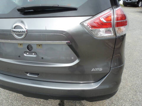 2015 Nissan Rogue S
