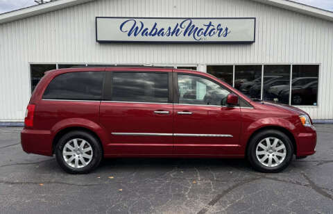 2016 Chrysler Town and Country for sale at Wabash Motors in Terre Haute IN