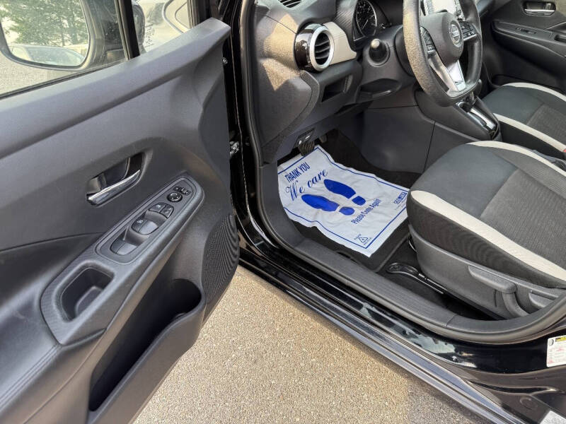 2020 Nissan Versa SV