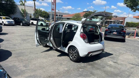 2015 Chevrolet Spark 2LT CVT