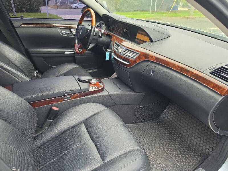 2007 Mercedes-Benz S-Class S 550