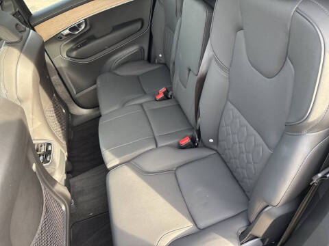 2025 Volvo XC90 B6 Plus Bright Theme 7P