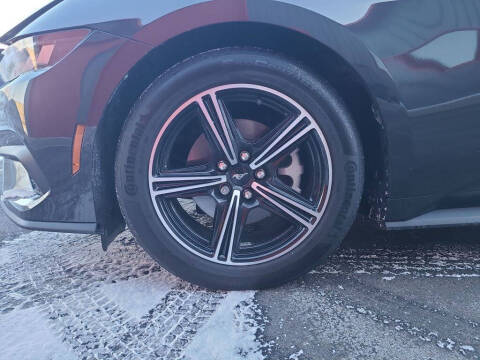 2024 Ford Mustang EcoBoost Premium