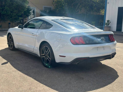 2020 Ford Mustang EcoBoost Premium