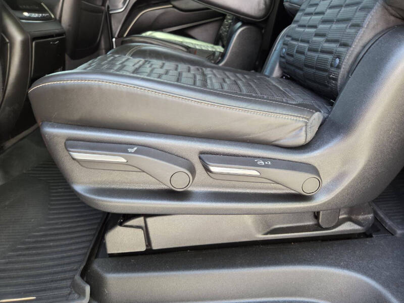 2023 Cadillac Escalade-V ESV