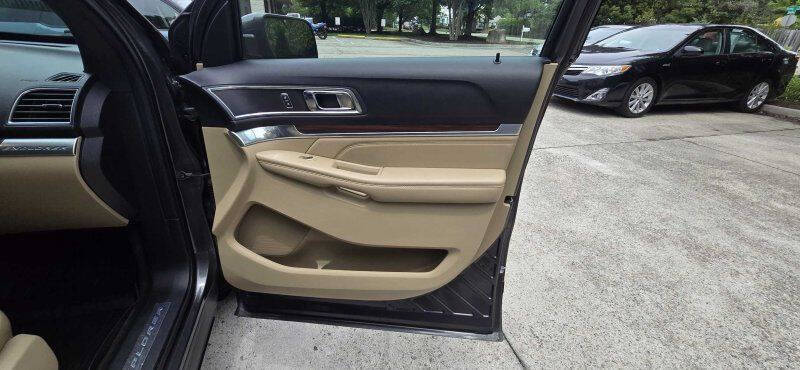 2017 Ford Explorer Limited