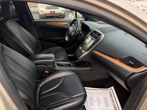 2017 Lincoln MKC Select
