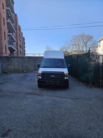 2013 Ford E-Series E-250