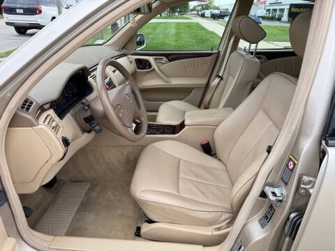 2001 Mercedes-Benz E-Class E 320