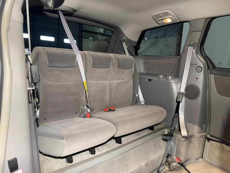 2006 Toyota Sienna