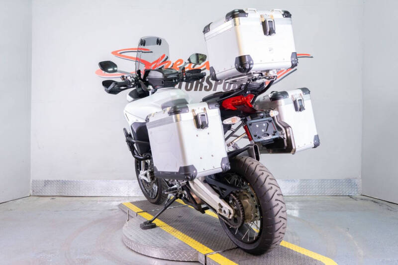 2016 Ducati Multistrada 1200 Enduro