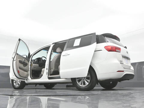 2017 Kia Sedona LX
