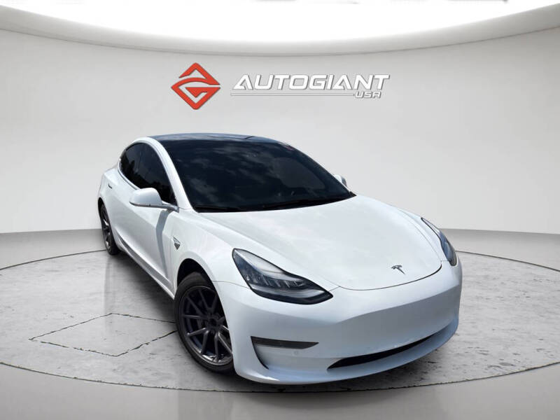 2020 Tesla Model 3 Long Range