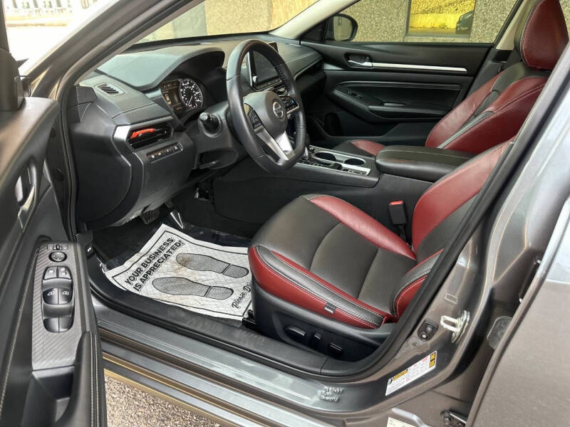 2019 Nissan Altima 2.5 SV