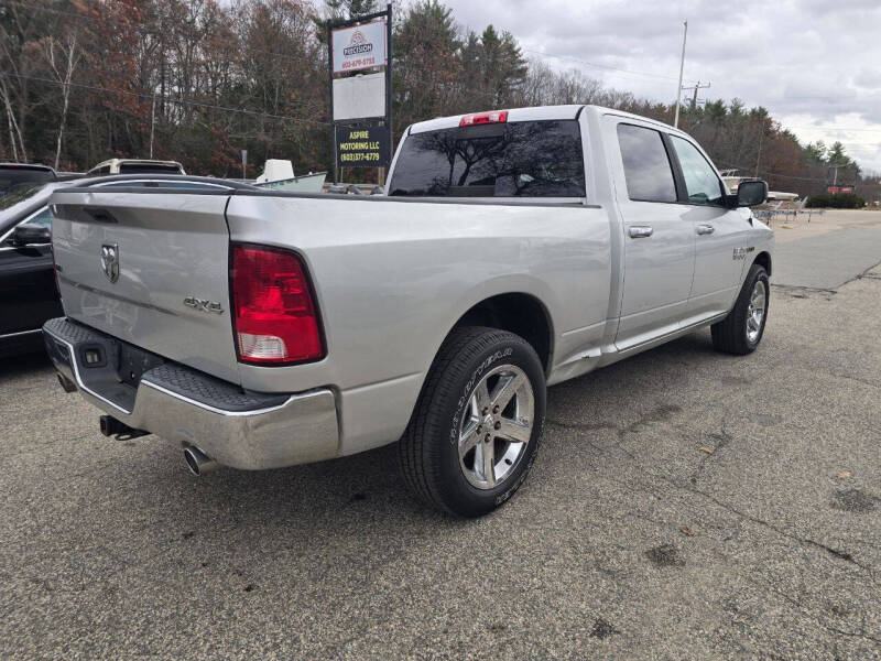 2015 RAM 1500 SLT
