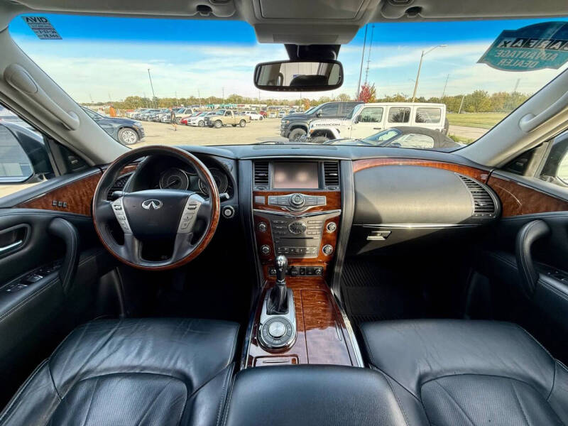 2015 Infiniti QX80