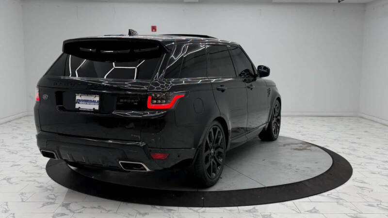 2022 Land Rover Range Rover Sport HSE Silver Edition