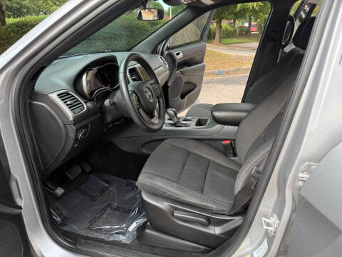 2018 Jeep Grand Cherokee Laredo