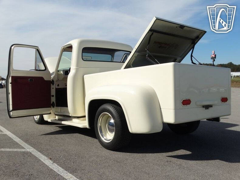 1955 Ford F-100