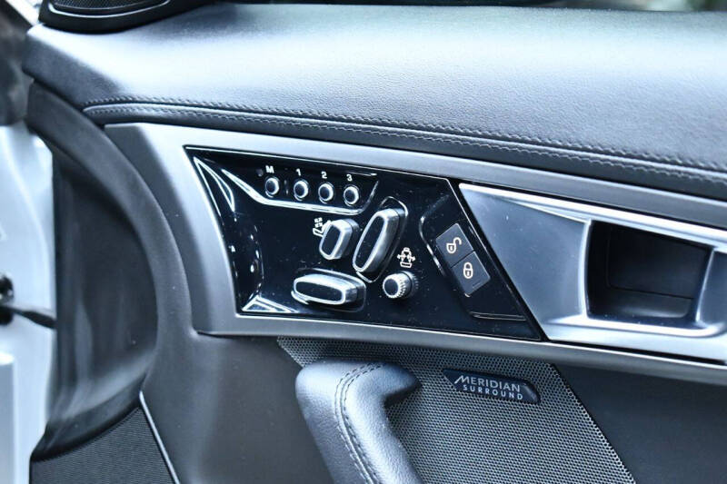 2016 Jaguar F-TYPE S