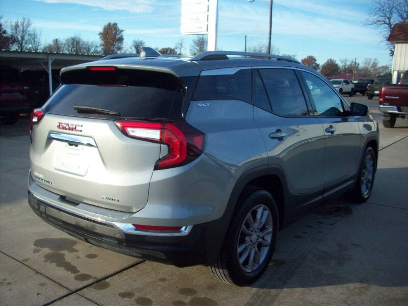 2024 GMC Terrain SLT