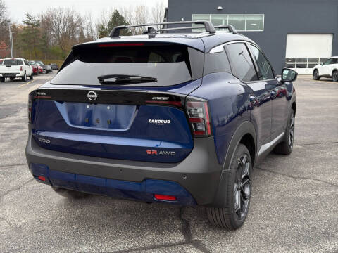 2026 Nissan Kicks SR