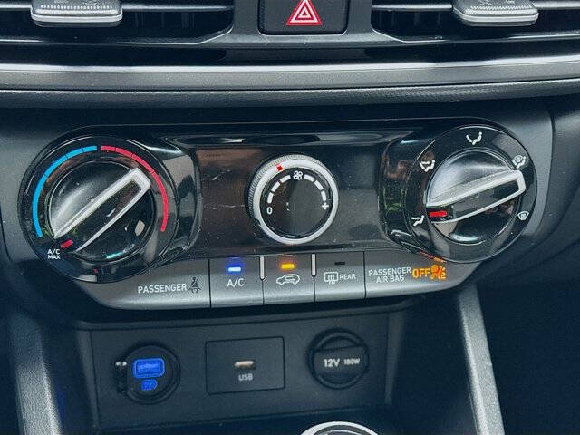 2023 Hyundai Kona SE