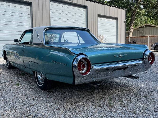 1963 Ford Thunderbird