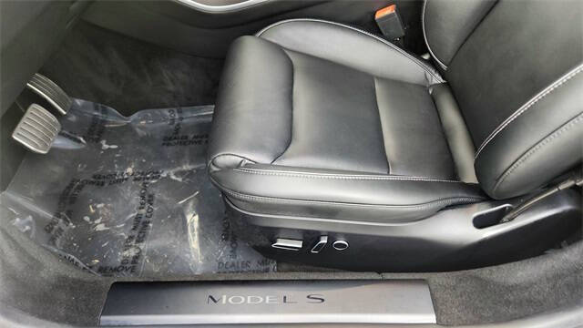 2023 Tesla Model S Plaid