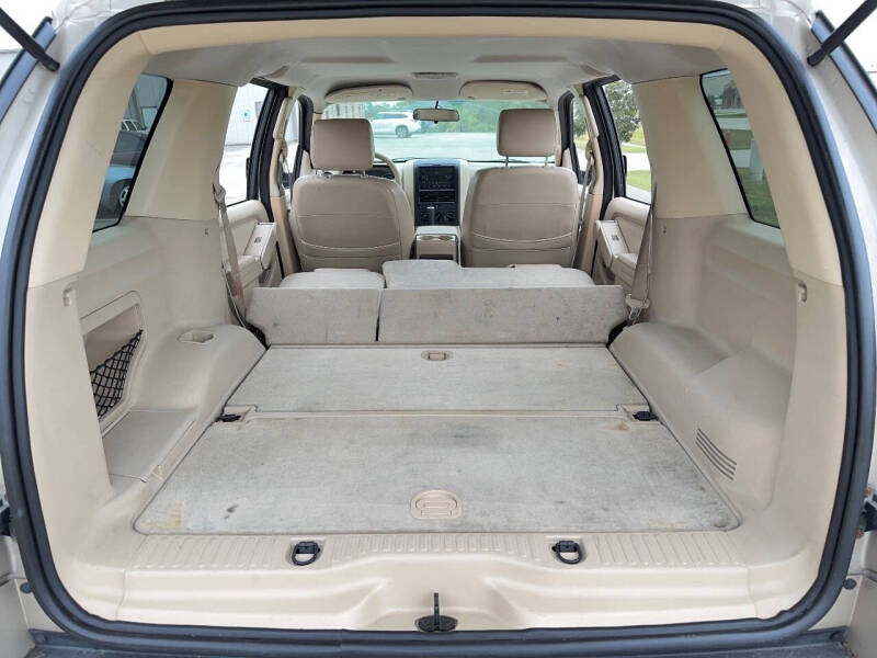 2006 Ford Explorer XLS