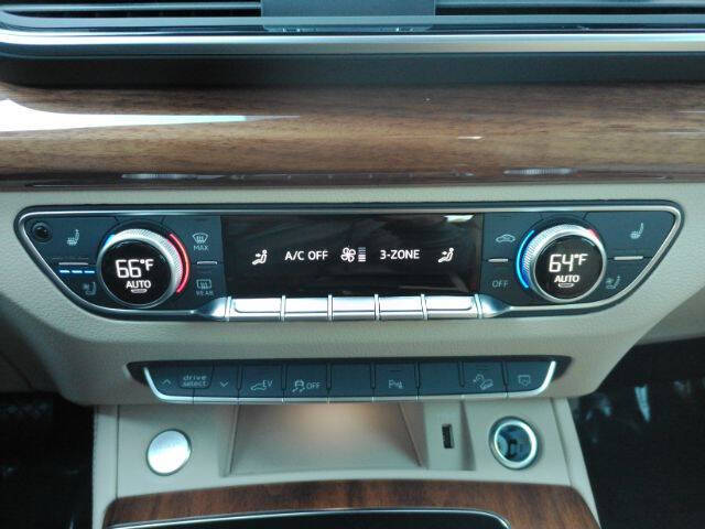 2024 Audi Q5 e quattro S line Prem Pl 55 TFSI