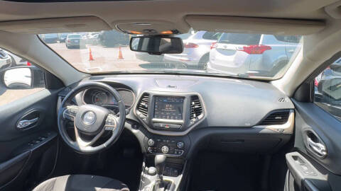 2015 Jeep Cherokee Altitude