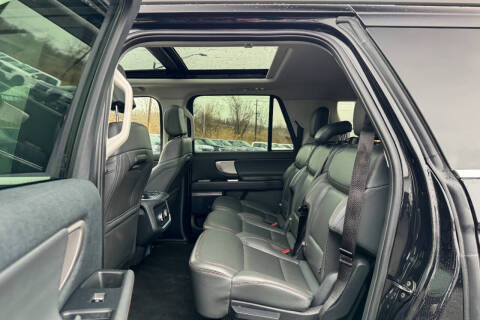 2025 Ford Expedition MAX Active
