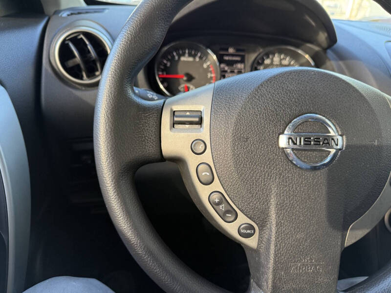 2013 Nissan Rogue SV