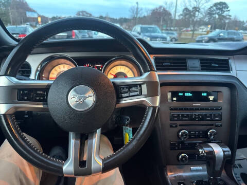 2011 Ford Mustang V6 Premium