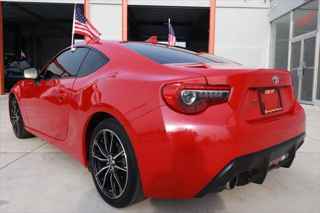 2019 Toyota 86 Coupe - $24,197