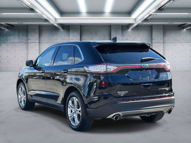 2017 Ford Edge Titanium