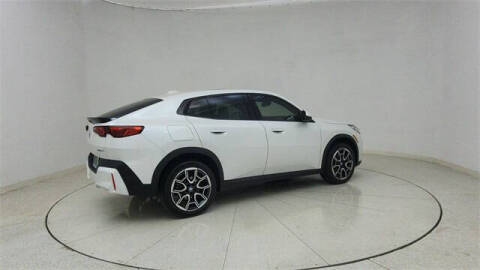 2025 BMW X2 xDrive28i