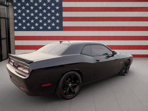 2017 Dodge Challenger